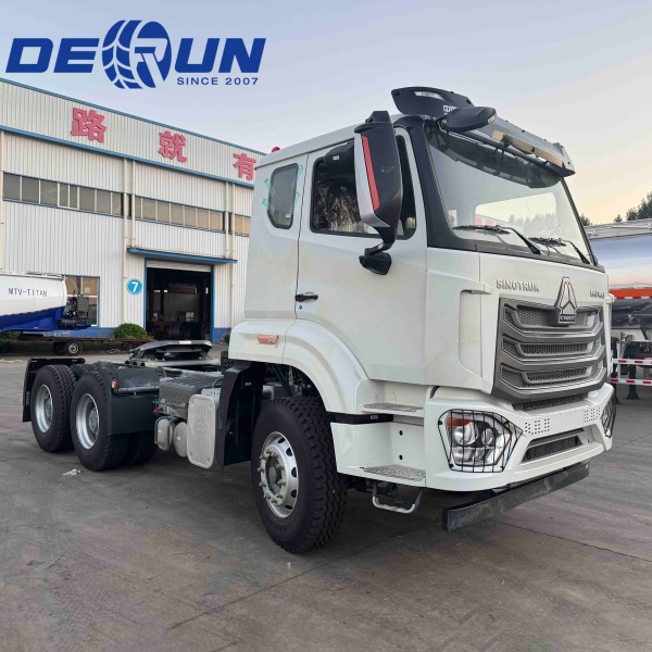 सिनोट्रोक हॉवो एनएक्स 6 × 4 ट्रैक्टर ट्रक